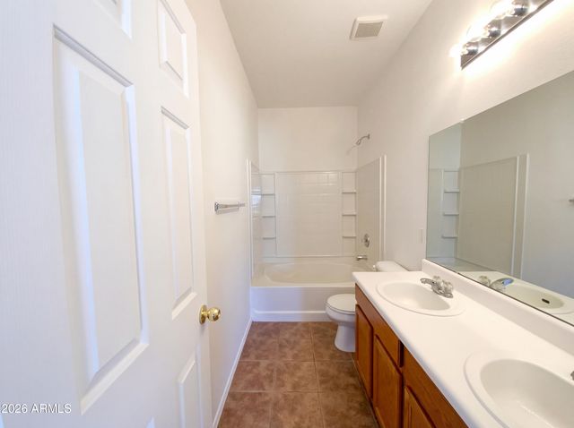 5882 E SUNRISE Circle, Florence, AZ 85132