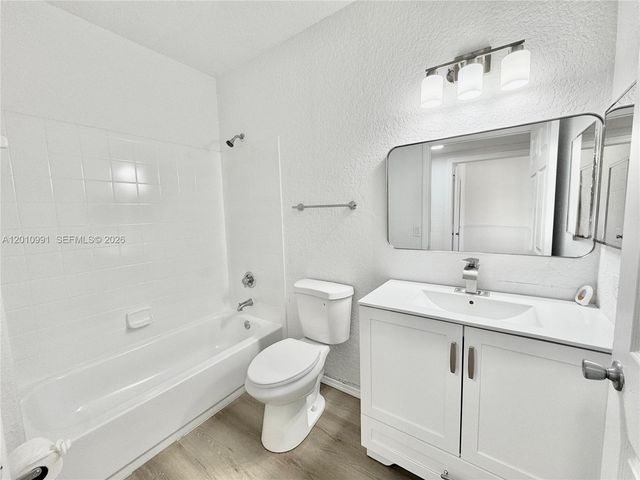 2311 Belmont Ln 2311, North Lauderdale, FL 33068