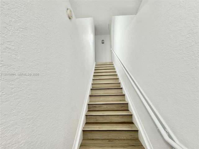 2311 Belmont Ln 2311, North Lauderdale, FL 33068