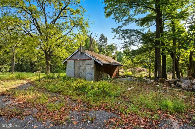 9310 CRANDALL RD, Lanham, MD 20706