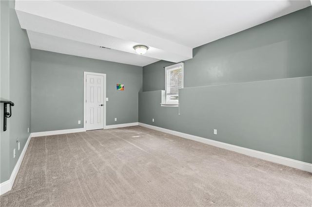 1709 Cambridge Circle, Kearney, MO 64060