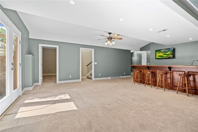 1709 Cambridge Circle, Kearney, MO 64060