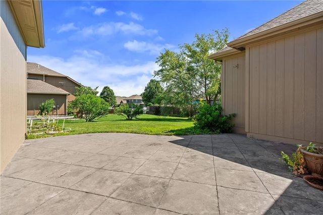 1709 Cambridge Circle, Kearney, MO 64060
