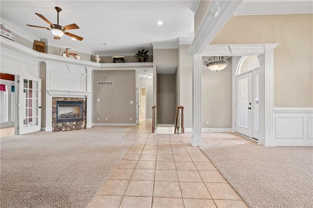 1709 Cambridge Circle, Kearney, MO 64060
