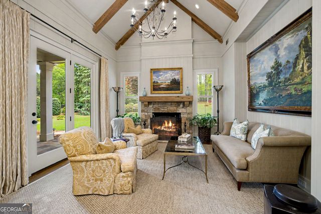 555 Woodward Drive, Fayetteville, GA 30215