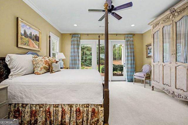 555 Woodward Drive, Fayetteville, GA 30215