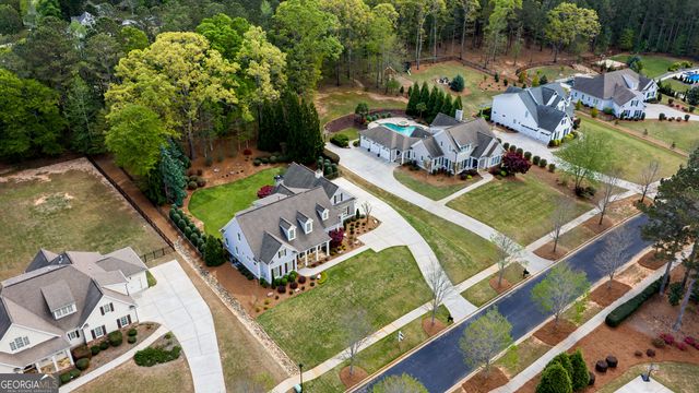 555 Woodward Drive, Fayetteville, GA 30215