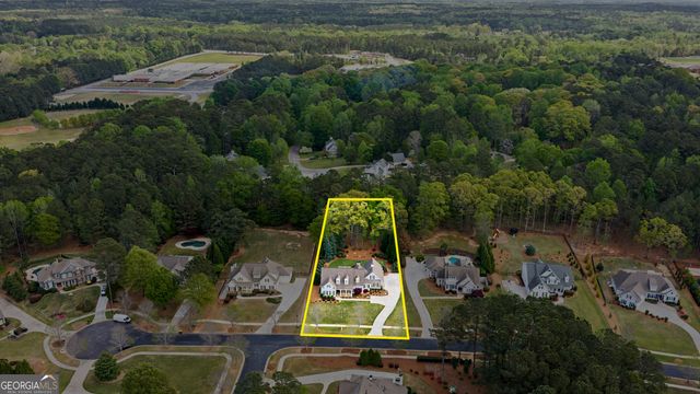 555 Woodward Drive, Fayetteville, GA 30215