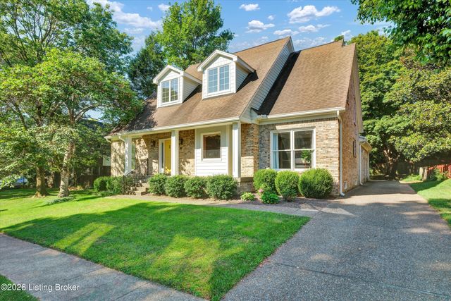 802 Foxgate Rd, Louisville, KY 40223