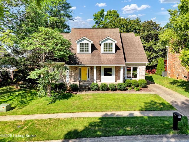 802 Foxgate Rd, Louisville, KY 40223