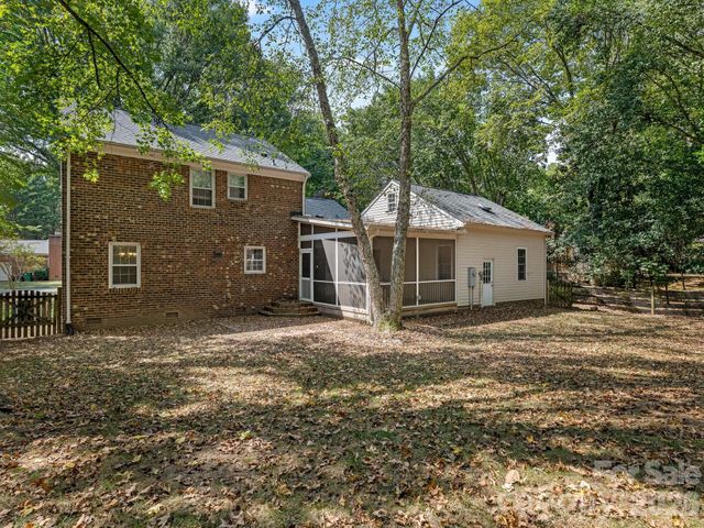 8319 Braeside Court, Charlotte, NC 28270
