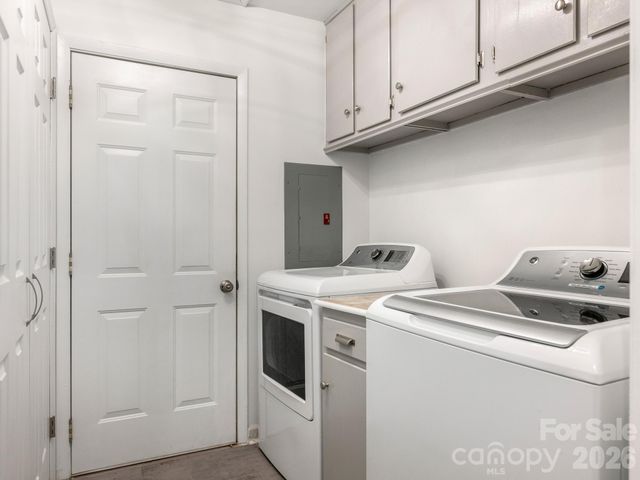 8319 Braeside Court, Charlotte, NC 28270