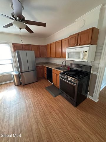 425 6th Avenue, Watervliet, NY 12189