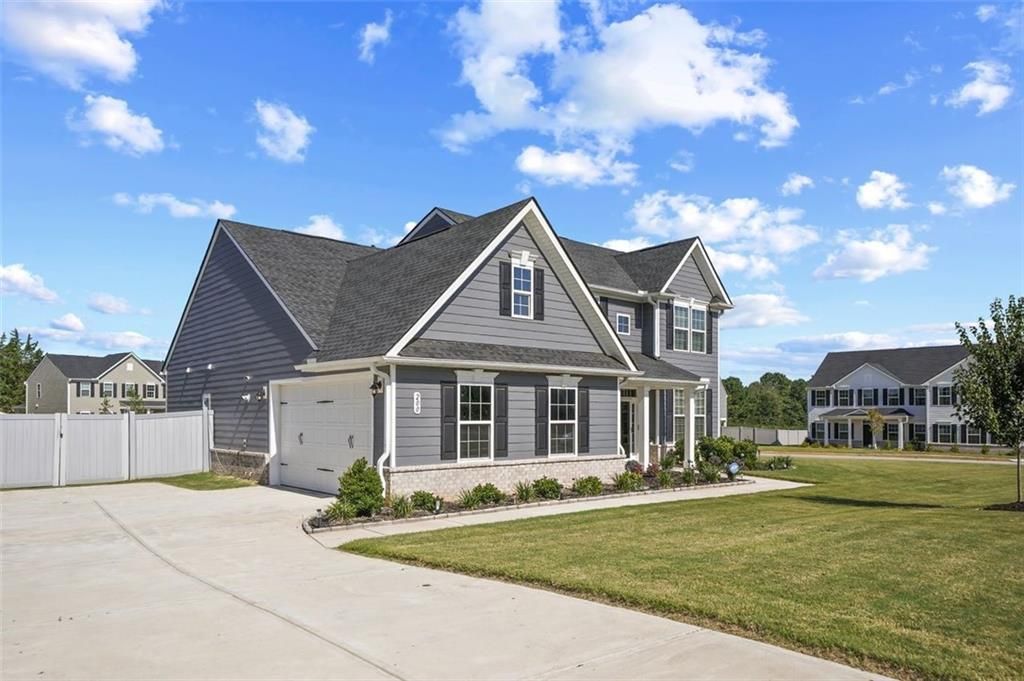 200 Marchmont Drive, Locust Grove, GA 30248