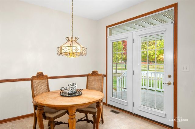 790 Bohannon Circle, Oswego, IL 60543