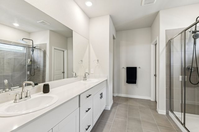 1008 Edgehurst Drive, Princeton, TX 75071