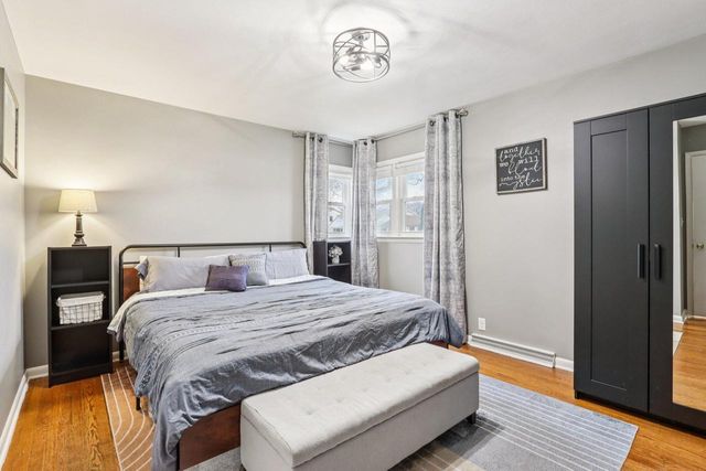 5405 N Lydell AVENUE, Glendale, WI 53217