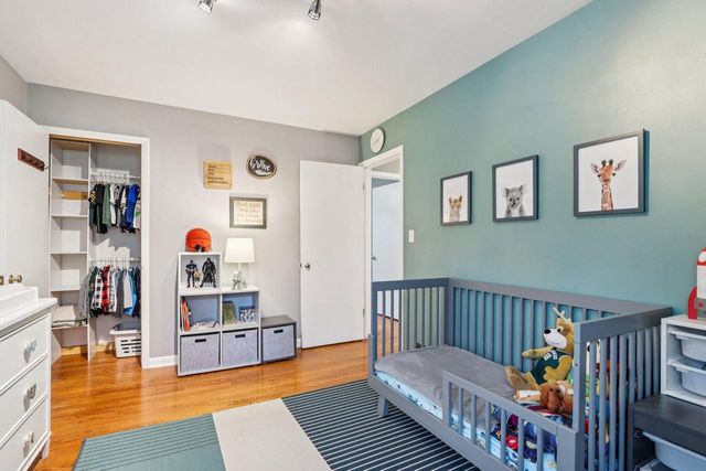 5405 N Lydell AVENUE, Glendale, WI 53217