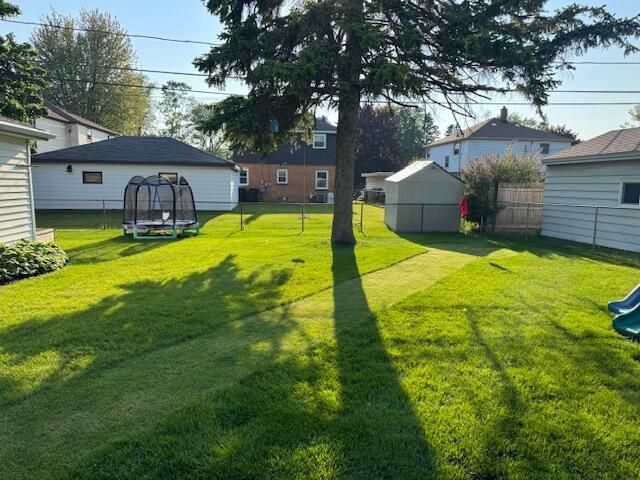 5405 N Lydell AVENUE, Glendale, WI 53217