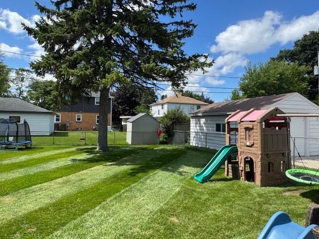 5405 N Lydell AVENUE, Glendale, WI 53217