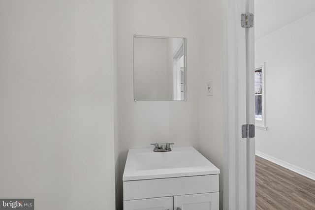 11 S 3RD ST, Darby, PA 19023