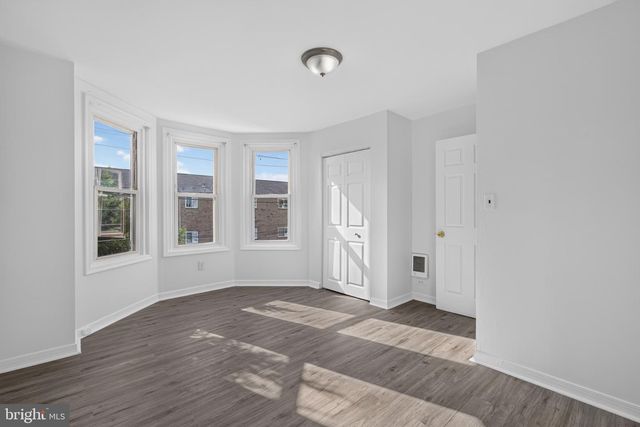 11 S 3RD ST, Darby, PA 19023
