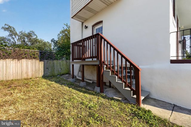 11 S 3RD ST, Darby, PA 19023