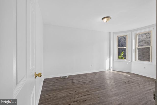 11 S 3RD ST, Darby, PA 19023