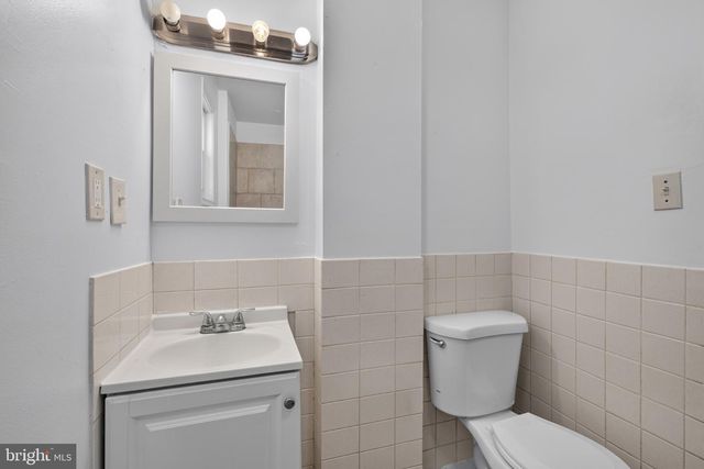 11 S 3RD ST, Darby, PA 19023