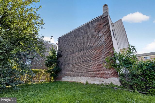 11 S 3RD ST, Darby, PA 19023