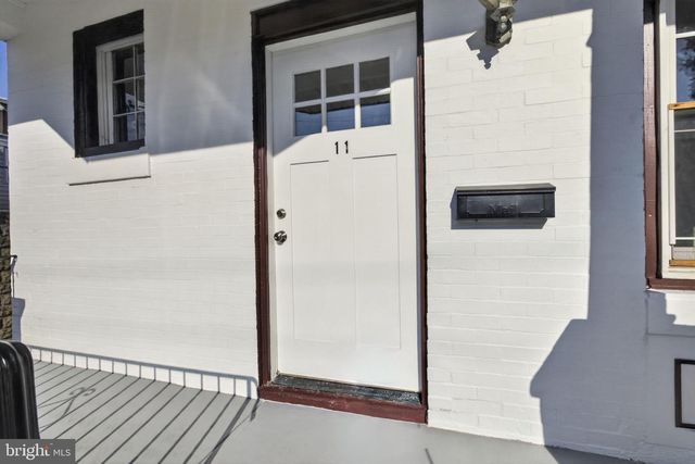 11 S 3RD ST, Darby, PA 19023