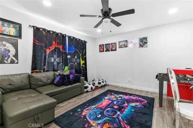 8801 Cedros Avenue 7, Panorama City, CA 91402