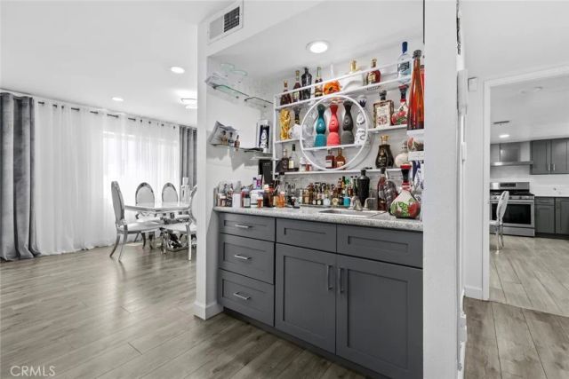 8801 Cedros Avenue 7, Panorama City, CA 91402