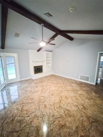 641 NE 16th Street, Moore, OK 73160