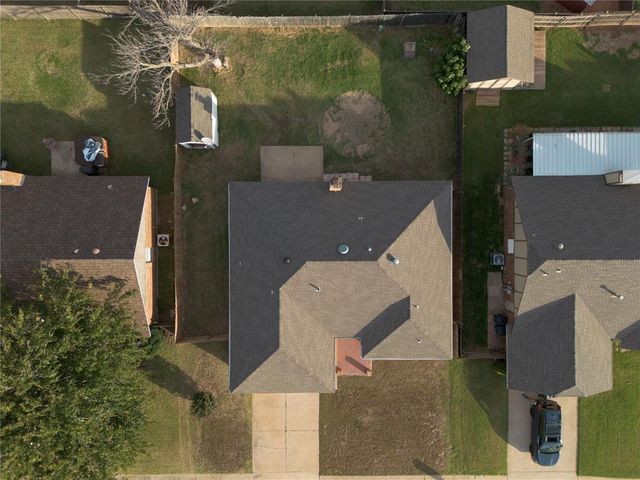 641 NE 16th Street, Moore, OK 73160