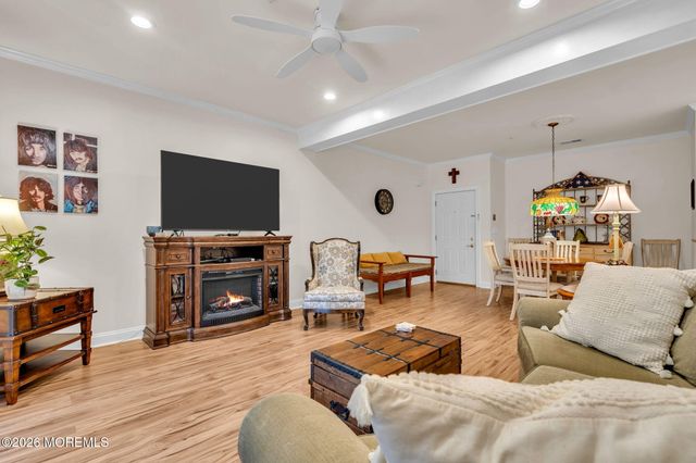 224 Sophee Lane, Lakewood, NJ 08701