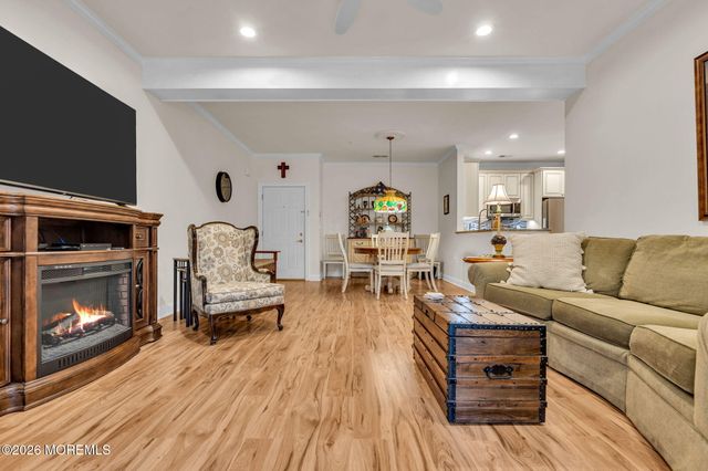 224 Sophee Lane, Lakewood, NJ 08701