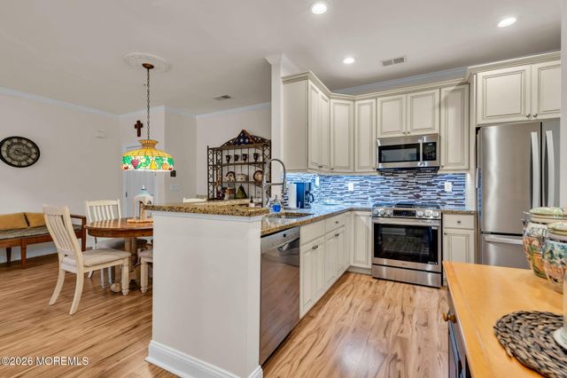 224 Sophee Lane, Lakewood, NJ 08701