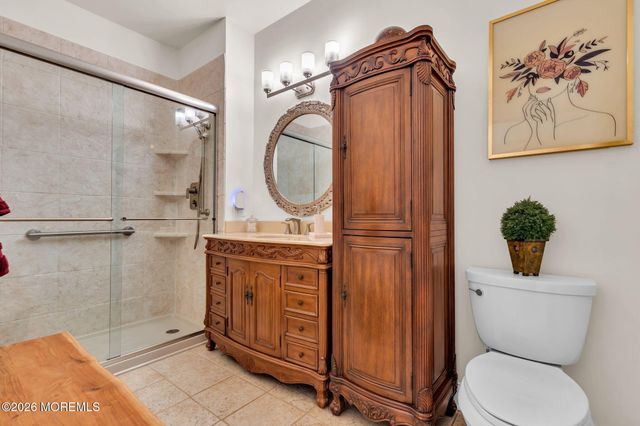 224 Sophee Lane, Lakewood, NJ 08701