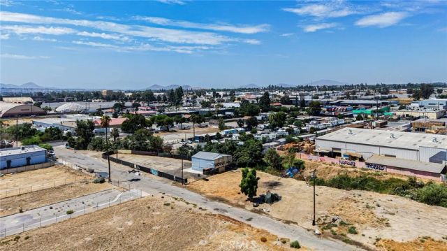 350 S Mayfield, San Bernardino, CA 92401