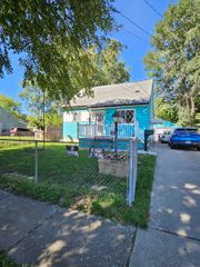 3201 Montana Avenue, Flint, MI 48506