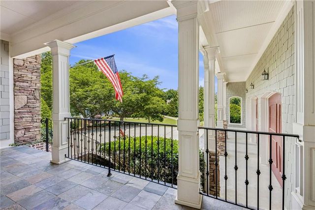 1978 Forest View Way, Braselton, GA 30517
