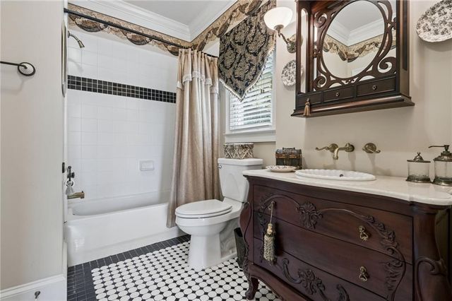 1978 Forest View Way, Braselton, GA 30517