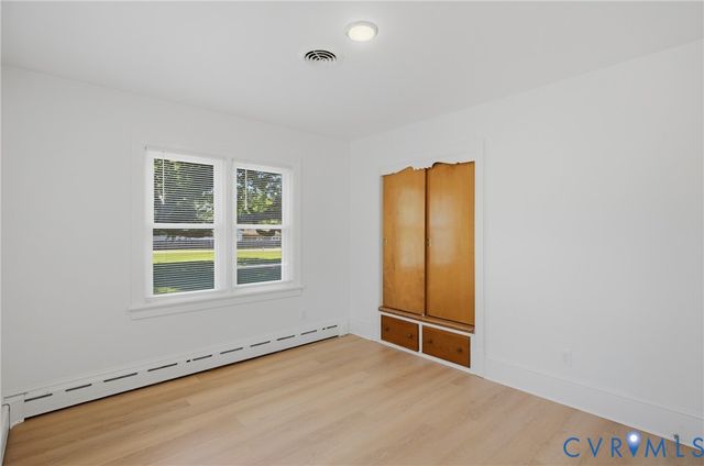 8127 Atlee Rd, Mechanicsville, VA 23111