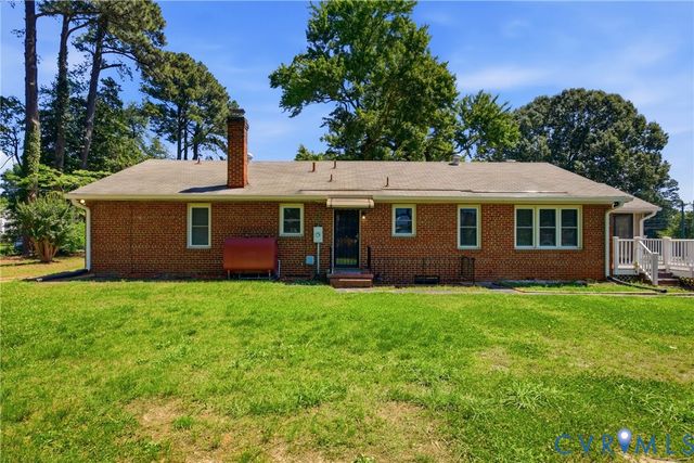 8127 Atlee Rd, Mechanicsville, VA 23111