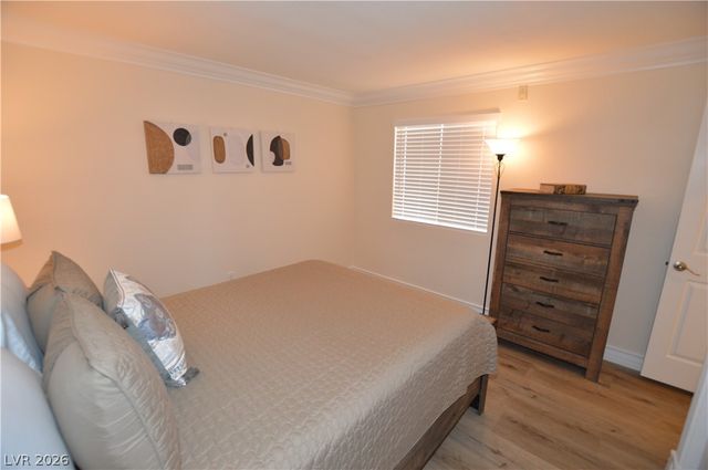 230 East Flamingo Road 334, Las Vegas, NV 89169