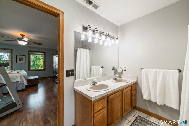 91 Ford Street, Ansonia, CT 06401