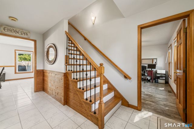91 Ford Street, Ansonia, CT 06401