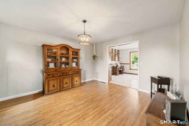 91 Ford Street, Ansonia, CT 06401