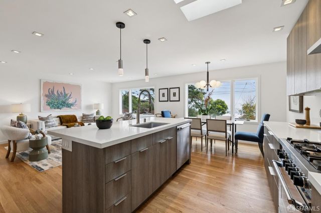 785 Lakeview Avenue, San Francisco, CA 94112